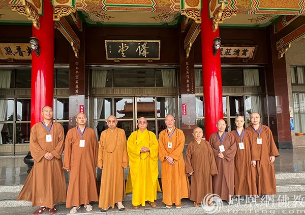 本性法师一行走访高雄光德寺，至诚缅怀净心长老。